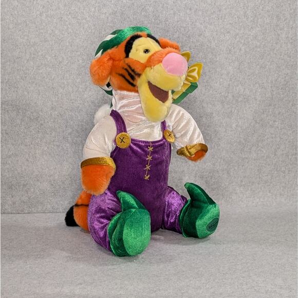 Disney Store Exclusive Tigger Elf Plush 13" Stuffed Animal Winnie The Pooh NWT - Picture 4 of 7